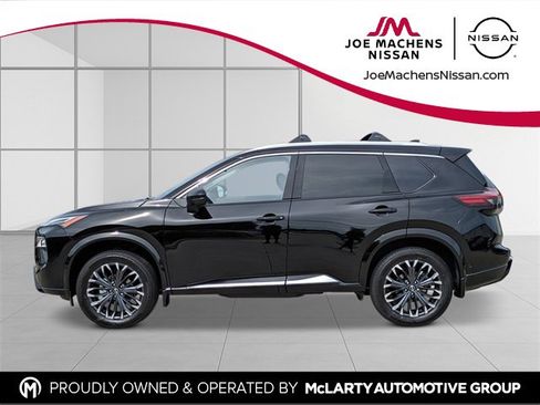 New 2026 Nissan Rogue Platinum w/ Platinum Premium Package image 3