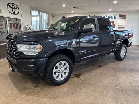 Used 2021 RAM 2500 Laramie AWD/4WD image 1