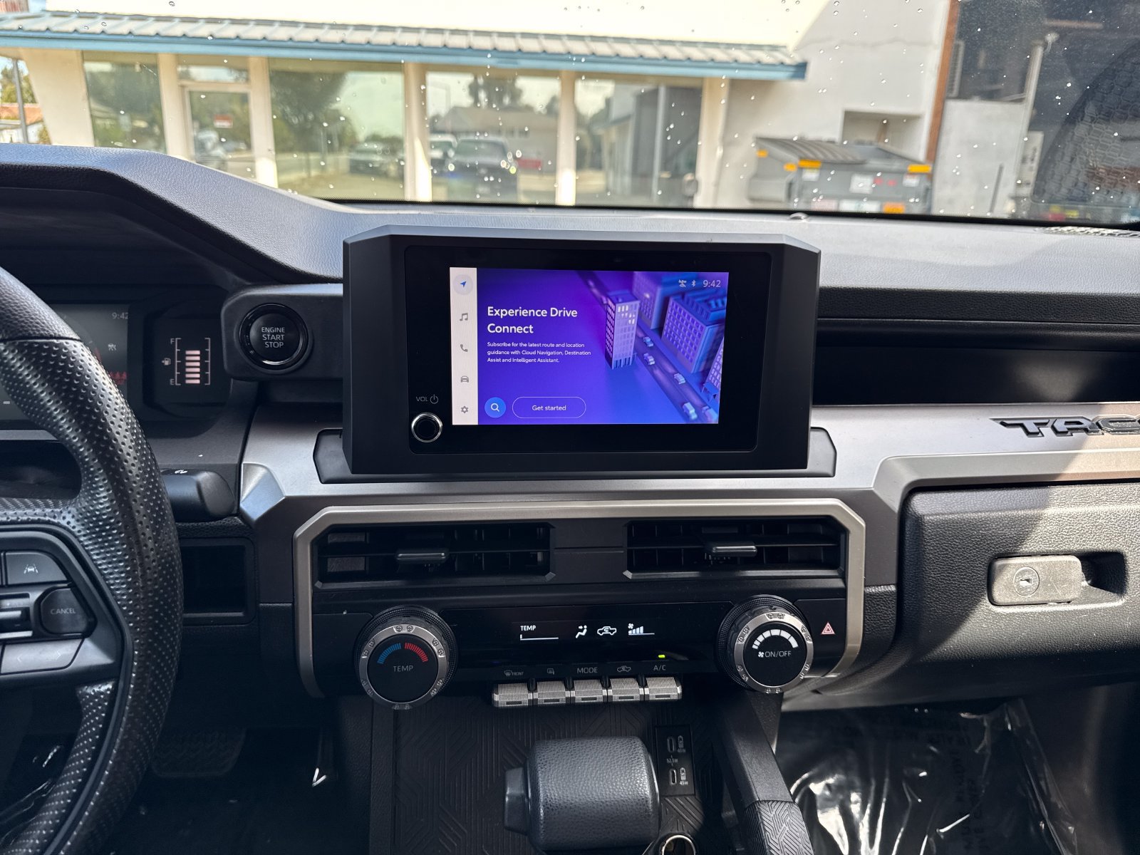 Used 2024 Toyota Tacoma SR5 AWD/4WD image 18