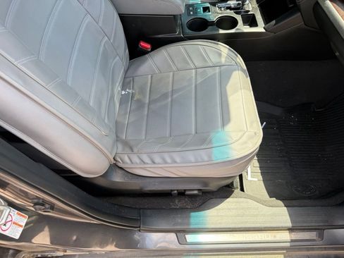 Used 2019 Subaru Outback 2.5i Limited image 18