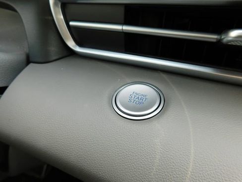 Used 2025 Hyundai Elantra Sport w/ Cargo Package image 21