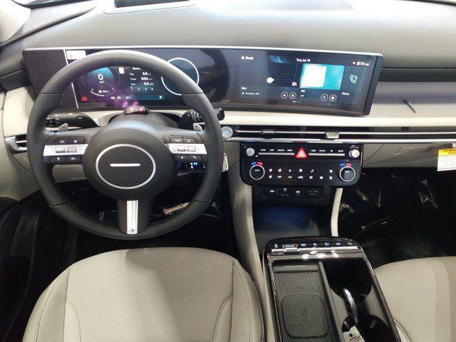 New 2026 Hyundai Tucson Limited AWD/4WD image 3