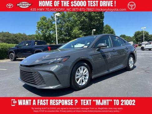 Used 2025 Toyota Camry LE FWD image 1