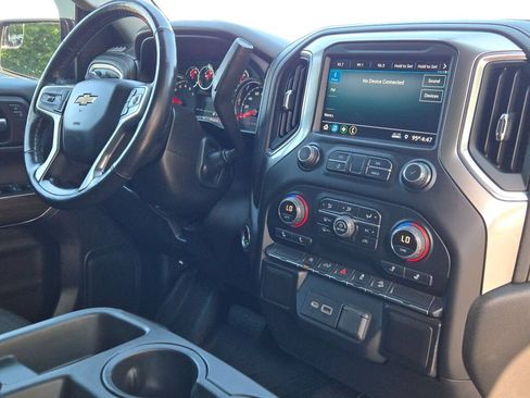 Certified 2019 Chevrolet Silverado 1500 LT w/ All-Star Edition AWD/4WD image 13