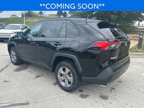 Used 2024 Toyota RAV4 XLE w/ Convenience Package AWD/4WD image 7