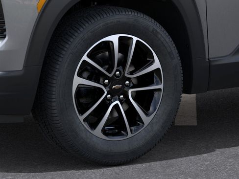 New 2026 Chevrolet TrailBlazer LT w/ Driver Confidence Package FWD image 9