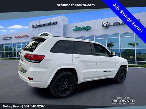 Used 2019 Jeep Grand Cherokee Altitude RWD image 7