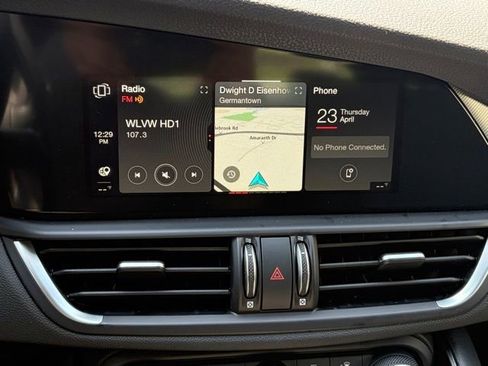 New 2026 Alfa Romeo Giulia AWD w/ Driving Assist Package image 28