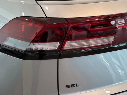 New 2025 Volkswagen Atlas Cross Sport SEL R-Line image 7