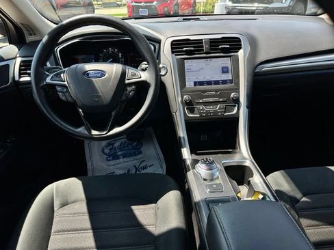 Certified 2020 Ford Fusion SE FWD image 8