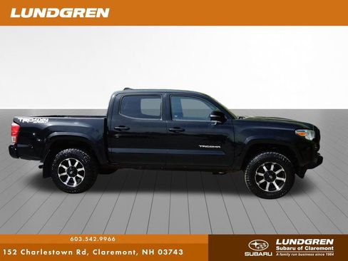 Used 2016 Toyota Tacoma TRD Sport w/ Towing Package AWD/4WD image 2
