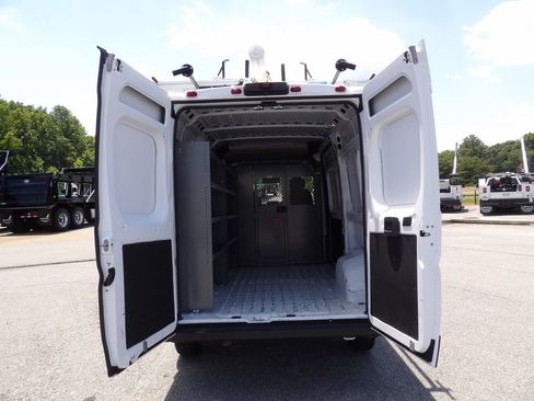 Used 2024 RAM ProMaster 2500 FWD image 39
