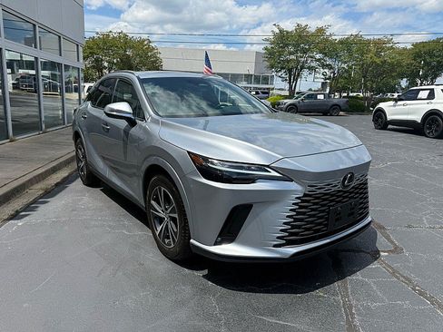 Used 2023 Lexus RX 350 Premium w/ Cold Area Package AWD/4WD image 5