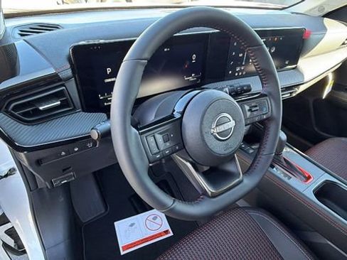 New 2026 Nissan Kicks SR w/ SR Premium Package image 30