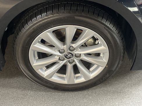 Used 2023 Toyota Corolla LE w/ LE Premium Package image 13