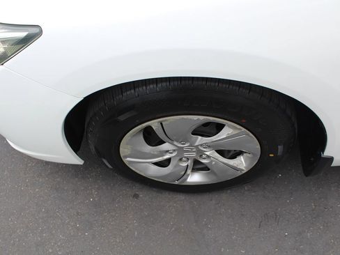 Used 2013 Honda Civic LX image 11