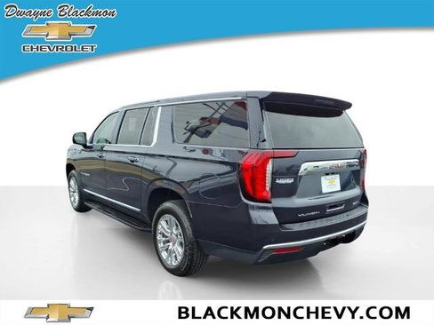 Used 2023 GMC Yukon XL SLT w/ SLT Luxury Package AWD/4WD image 5