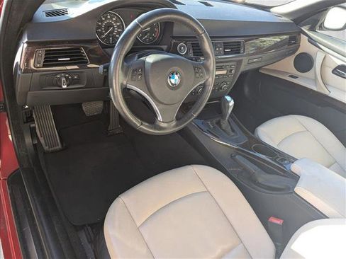 Used 2012 BMW 328i Convertible image 5