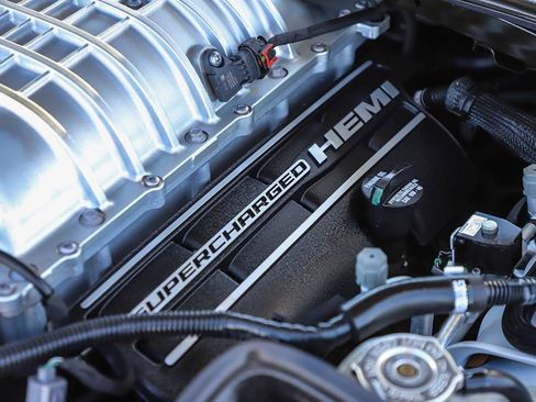 Used 2022 Dodge Challenger SRT Hellcat Redeye RWD image 31