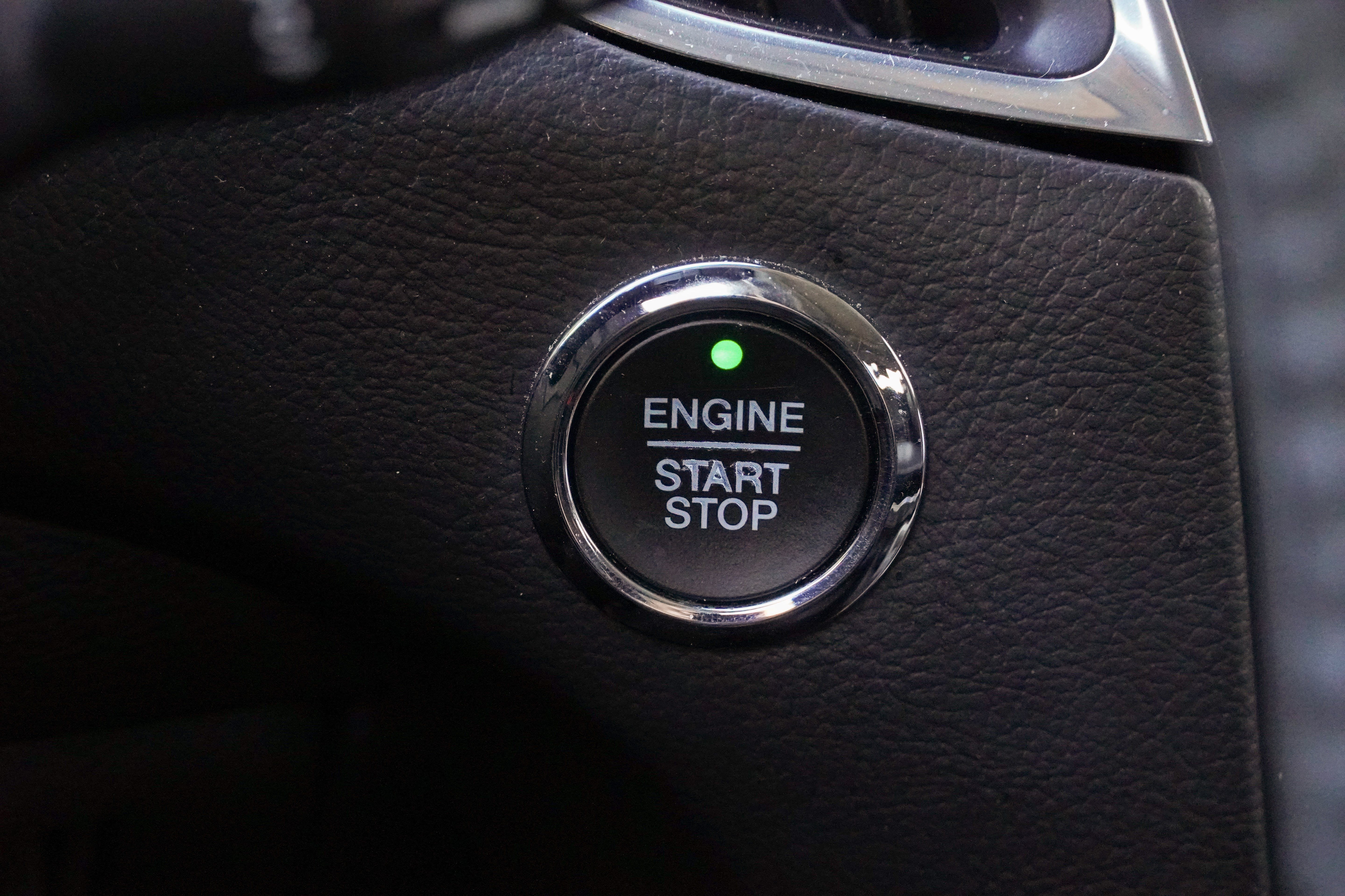 Used 2017 Ford Edge Sport w/ Equipment Group 401A AWD/4WD image 15