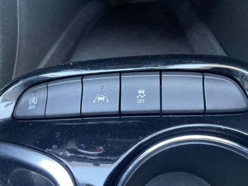 Used 2024 Buick Encore GX Preferred FWD image 17