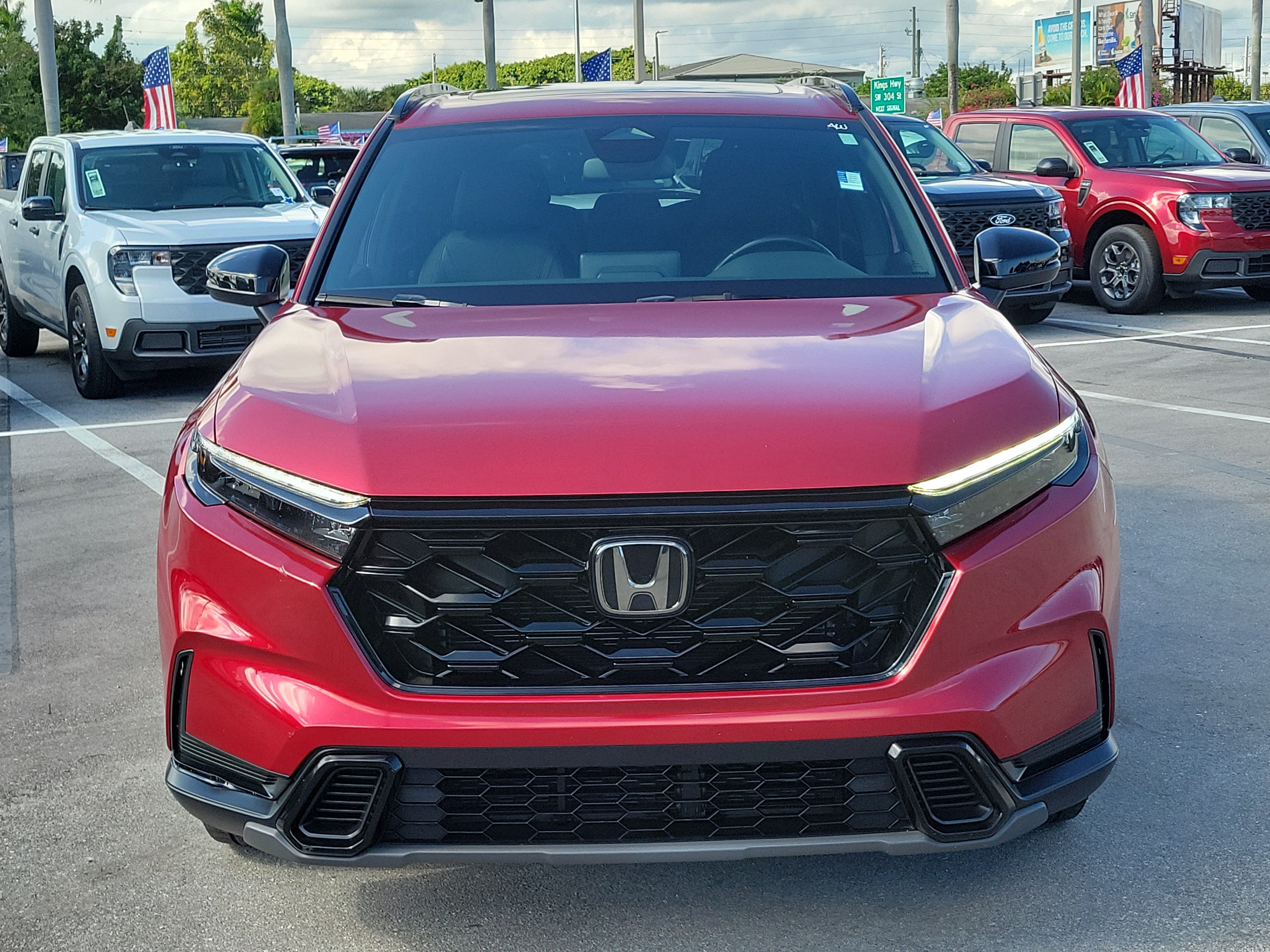 Used 2025 Honda CR-V Sport image 2