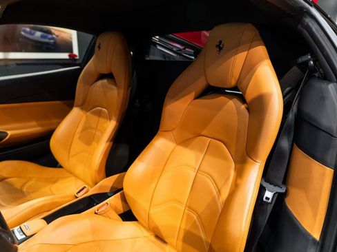 Used 2018 Ferrari 488 GTB image 4