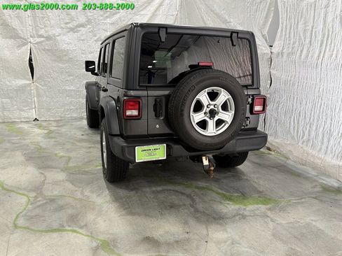 Used 2019 Jeep Wrangler Unlimited Sport S AWD/4WD image 31