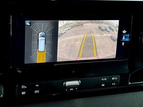 Used 2024 Mercedes-Benz Sprinter 3500 image 26