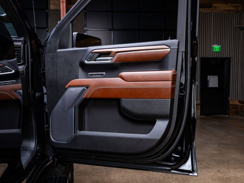 Used 2023 GMC Sierra 1500 Denali Ultimate image 36