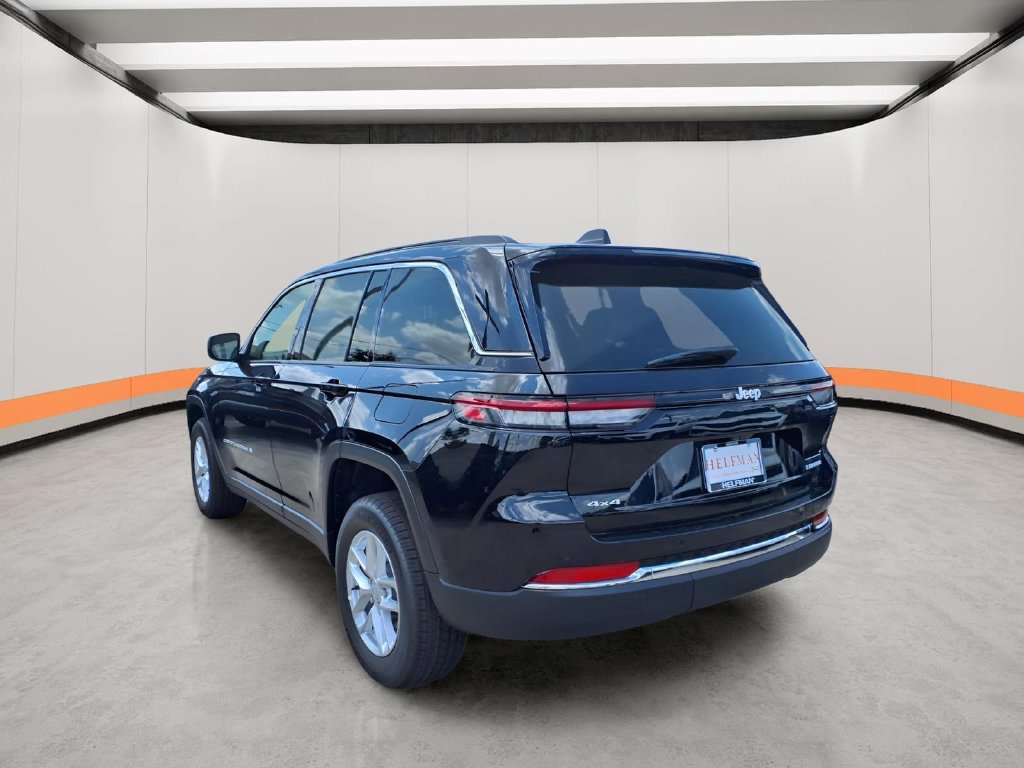 New 2026 Jeep Grand Cherokee Laredo AWD/4WD image 4