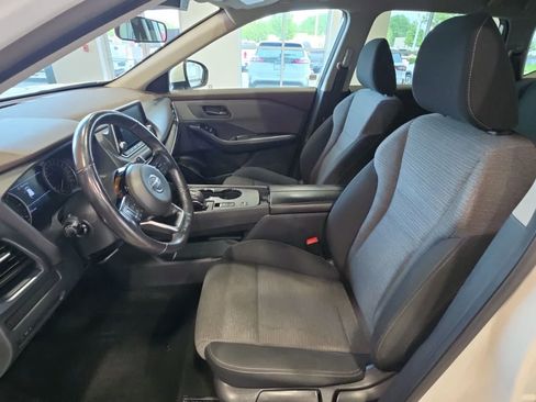Used 2021 Nissan Rogue S FWD image 17