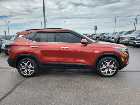 Used 2021 Kia Seltos SX AWD/4WD image 3
