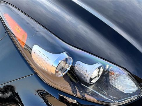 Used 2020 Kia Sportage EX image 24