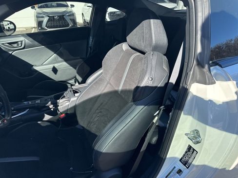 Used 2024 Toyota GR86 Premium image 8