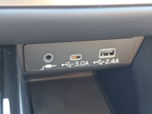 New 2025 Subaru Outback Premium image 26