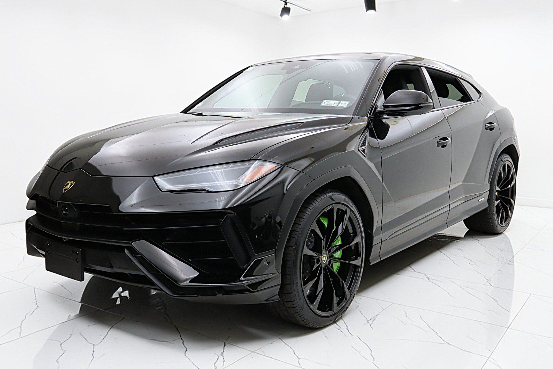 Used 2024 Lamborghini Urus S AWD/4WD image 1