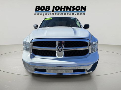 Used 2023 RAM 1500 Classic SLT AWD/4WD image 8