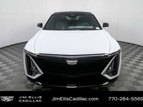 New 2026 Cadillac Lyriq Premium Sport image 36