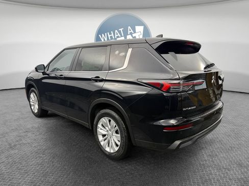 New 2026 Mitsubishi Outlander ES AWD/4WD image 6