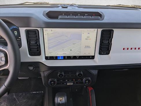 New 2026 Ford Bronco Heritage Edition AWD/4WD image 12