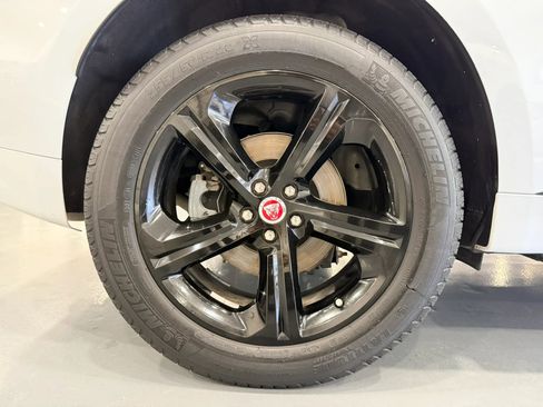 Used 2020 Jaguar F-PACE Checkered Flag AWD/4WD image 38