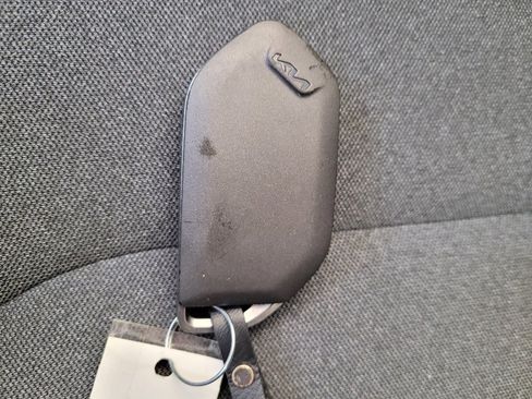 Used 2025 Kia K4 LXS image 32