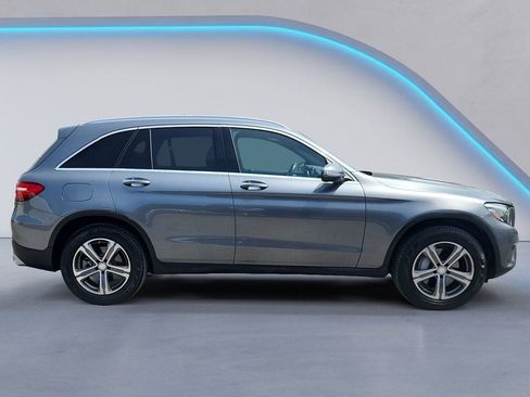 Certified 2017 Mercedes-Benz GLC 300 4MATIC image 3