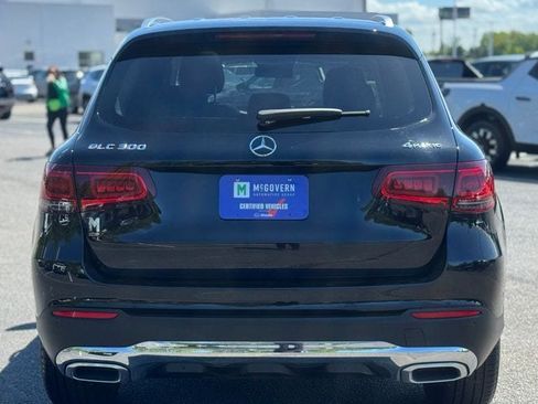 Used 2022 Mercedes-Benz GLC 300 4MATIC image 4