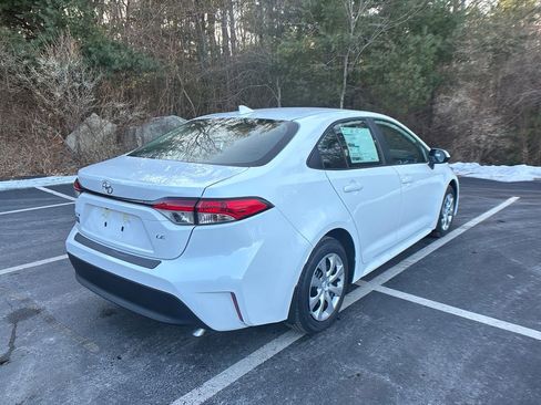 New 2026 Toyota Corolla LE image 5