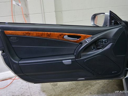 Used 2009 Mercedes-Benz SL 550 image 11