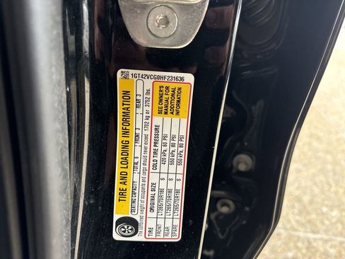 Used 2017 GMC Sierra 3500 Base 4D Crew Cab w/ Sierra Convenience Package image 32