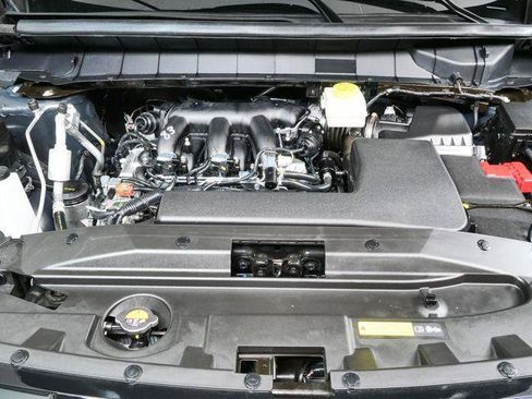 Used 2026 Nissan Pathfinder Platinum w/ Cargo Package FWD image 9