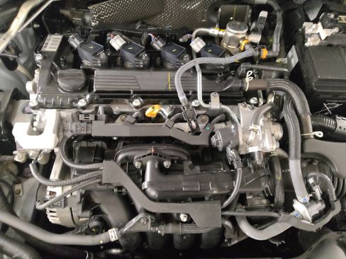 Used 2024 Toyota Corolla LE FWD image 30